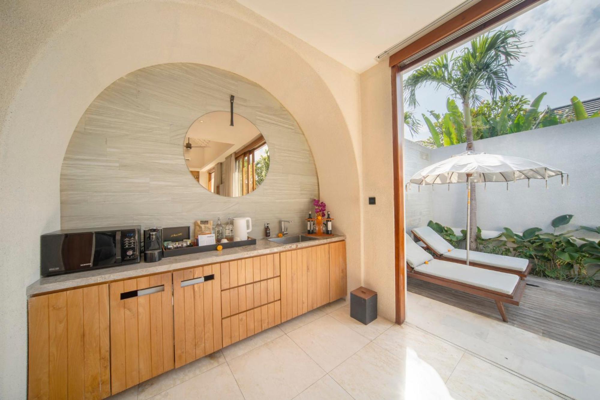 Astera Villa Seminyak By Ini Vie Hospitality Kültér fotó